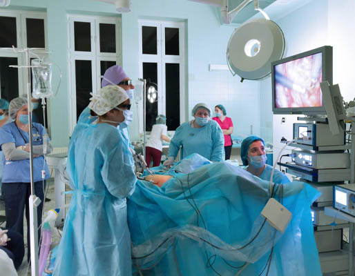 Laparoscopic gynaecological surgeries: Ovarian cysts, fibroids, endometriosis, Dysfunctional uterine bleeding treatment-img